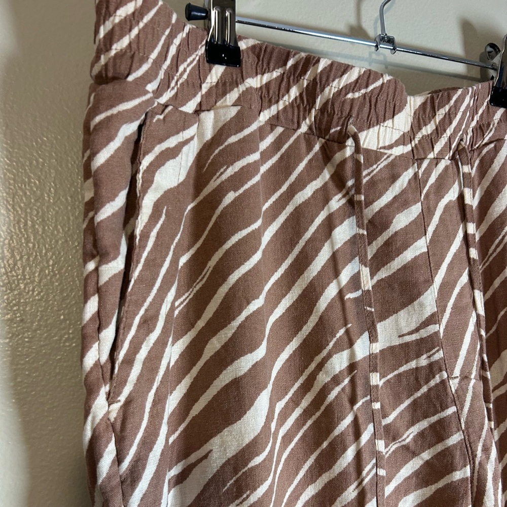 NWT A New Day High-Rise Wide-Leg Linen Pull-On Pants, brown/white size XL - Picture 4 of 10